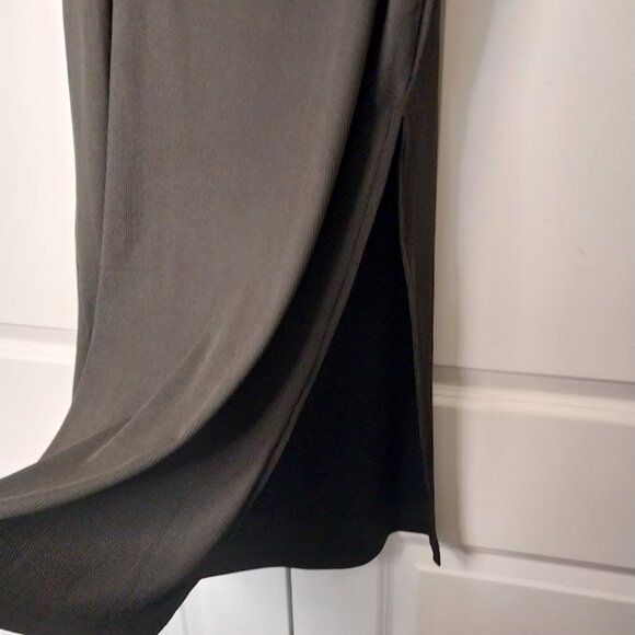 Shein Curve Split Long Skirt - Picture 5 of 6